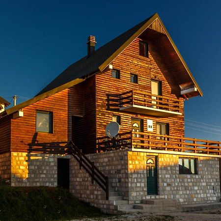 Guesthouse Wolf Zabljak  Bagian luar foto