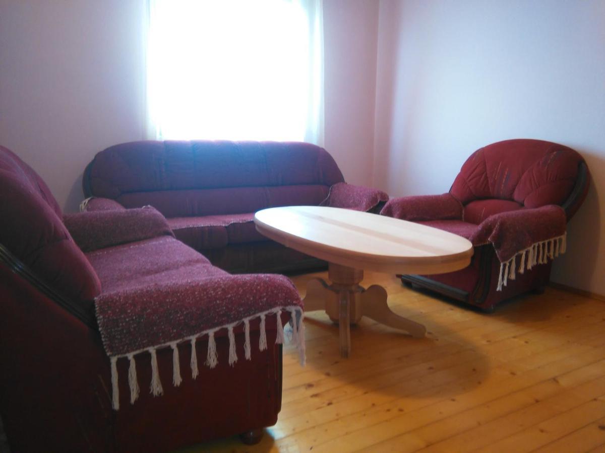 Guesthouse Wolf Zabljak  Bagian luar foto