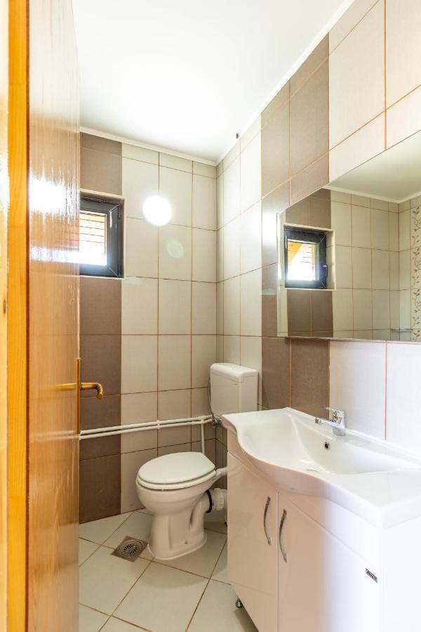 Guesthouse Wolf Zabljak  Bagian luar foto